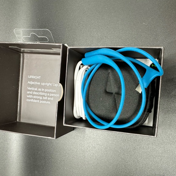 Upright Go S Posture Trainer - Picture 6 of 9